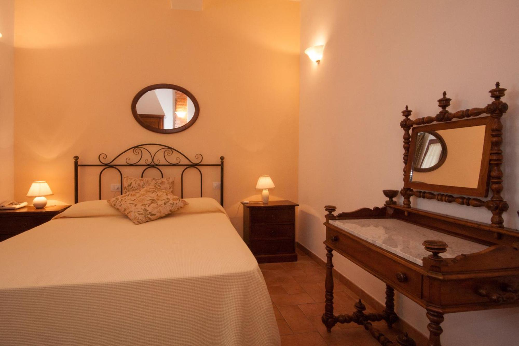 Casavacanze Vesta Isola d'Arbia Habitación foto