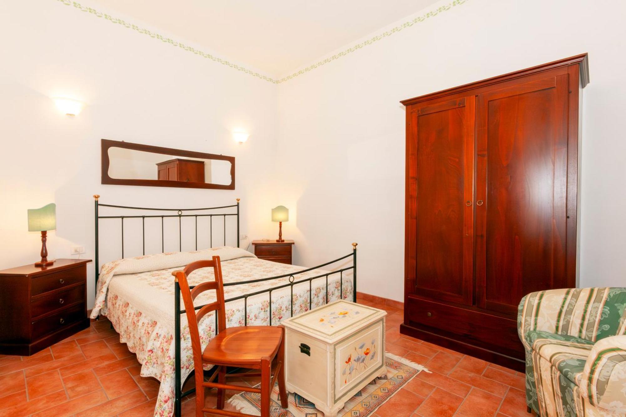 Casavacanze Vesta Isola d'Arbia Habitación foto