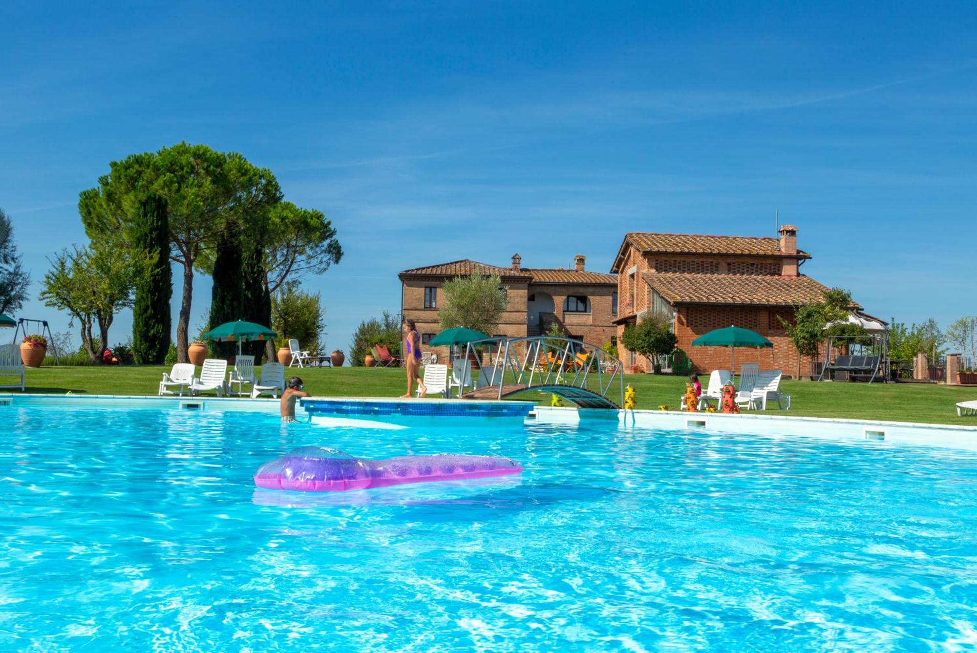 Casavacanze Vesta Isola d'Arbia Exterior foto
